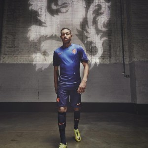 kaiyun_从中网吞蛋到蜕变，袁悦如何炼成今日之韧劲？