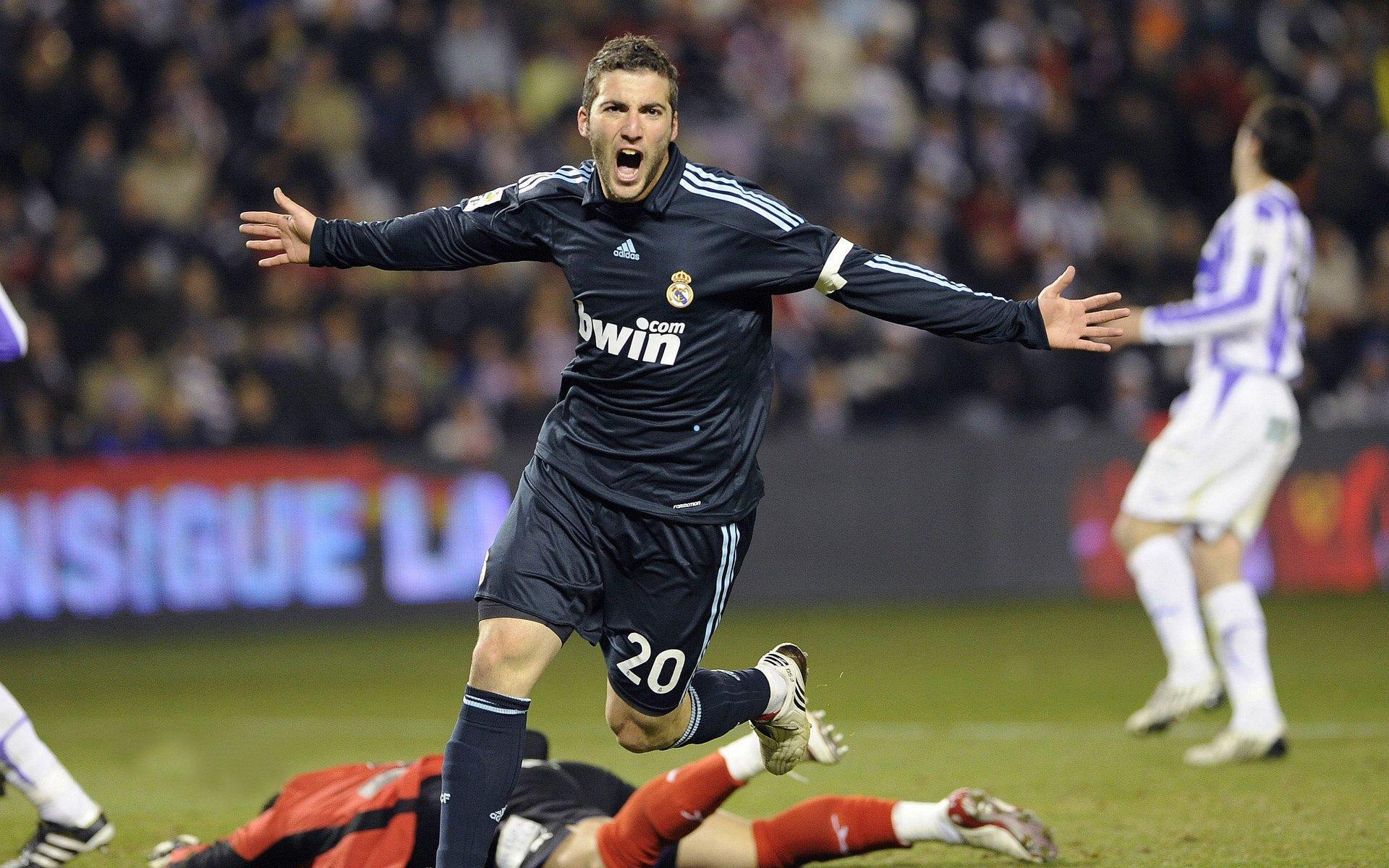 C罗与夜店大亨联手打造马德里私密俱乐部，入场需与世隔绝