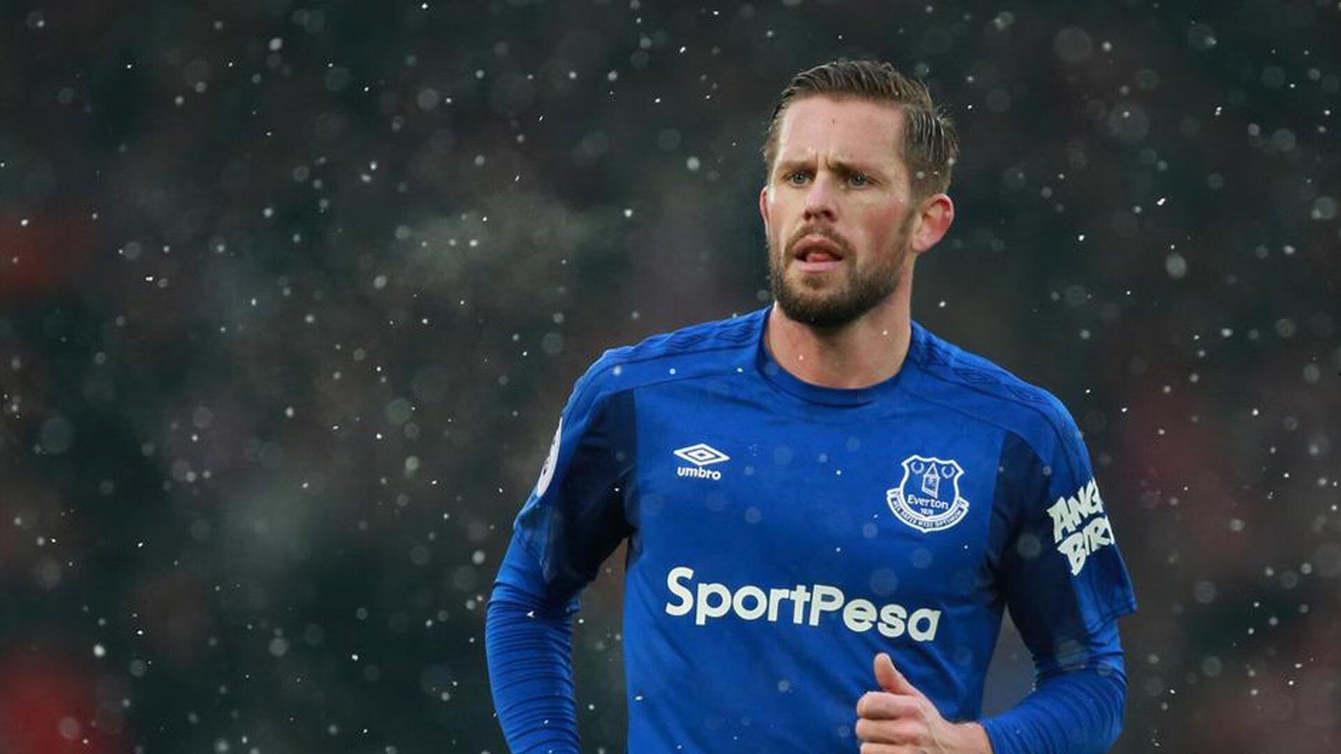 邮报独家披露,卡里克豪掷160万英镑,海滨小镇连购五处房产引热议