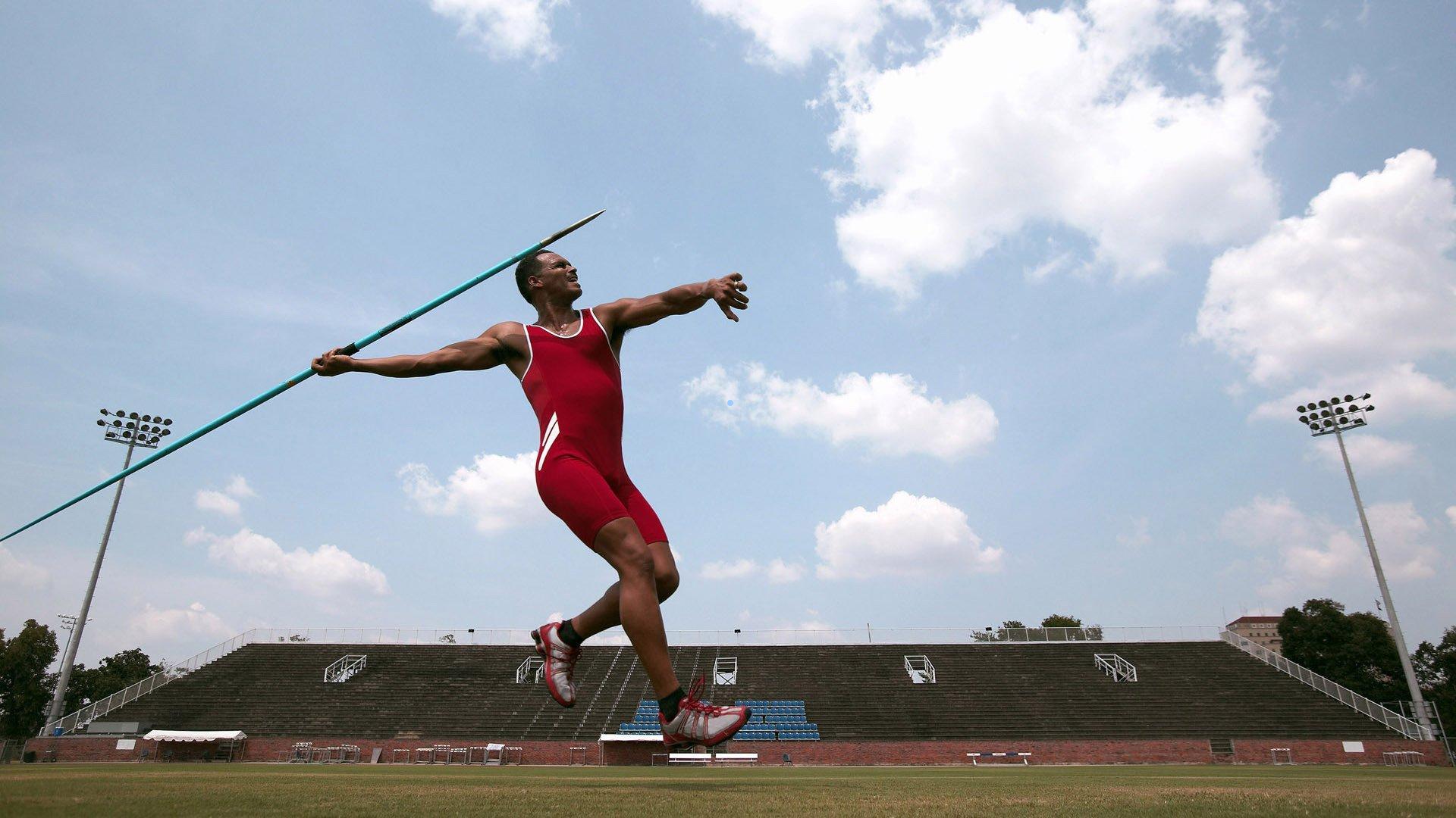 爱德华兹强调团队至上，融入节奏并拉开空间是核心任务